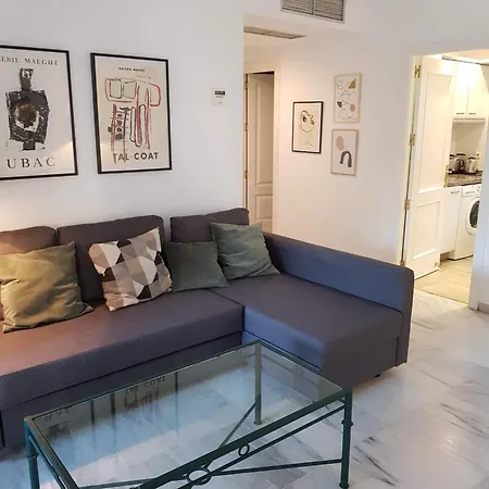 Apartment Jardines Del Puerto En Pleno Centro De Puerto Banus Marbella